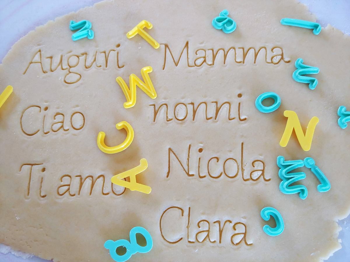 timbri stampi per biscotti lettere alfabeto